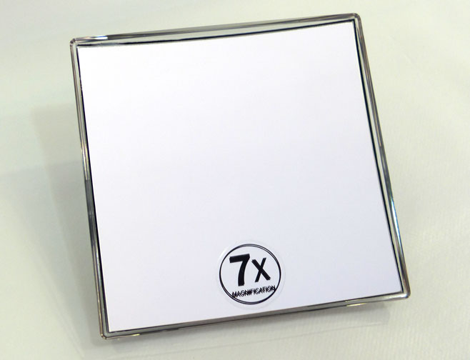 Espejo Lupa Con Ventosa 7x